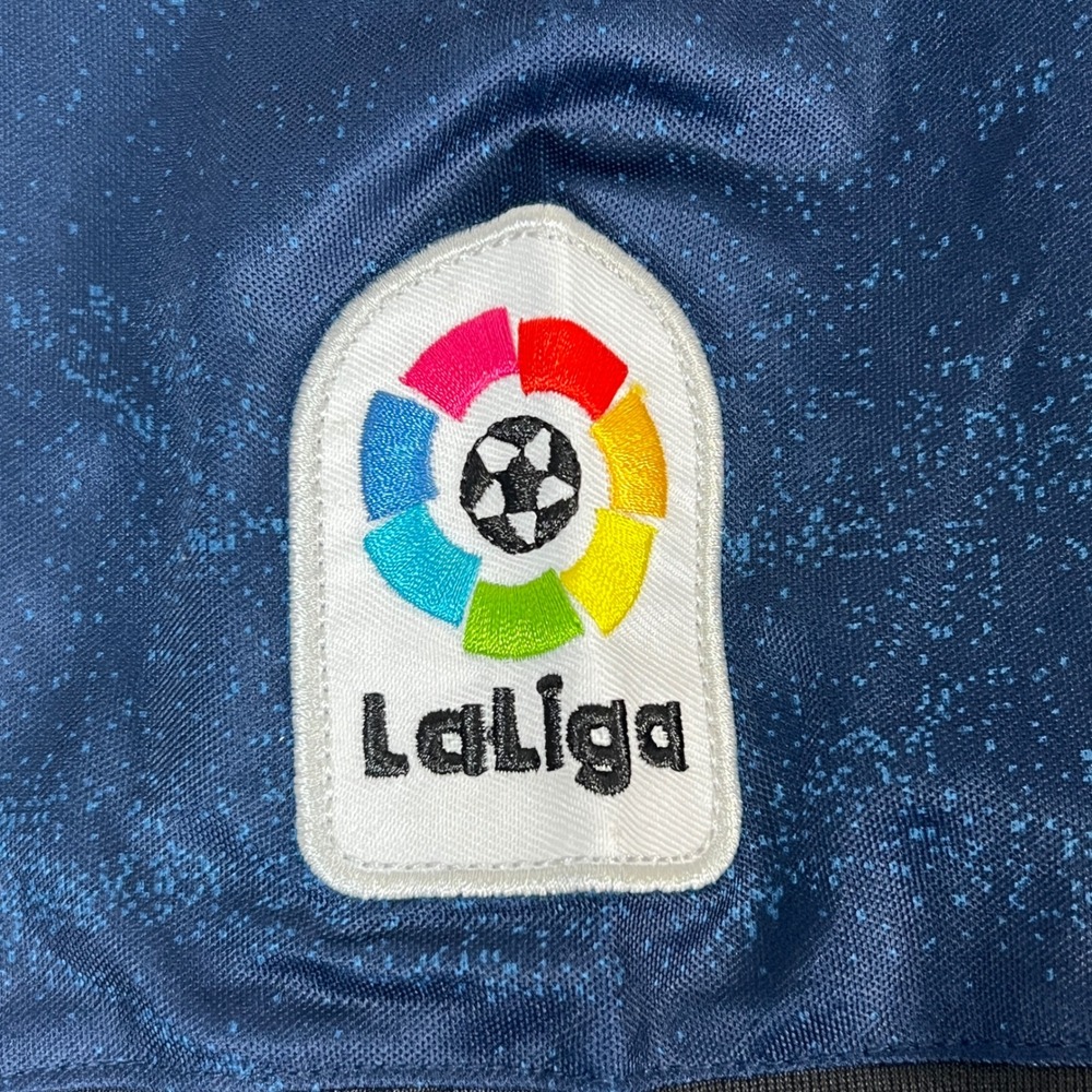 Adidas Real Madrid Hazard Away Jersey Mens M Blue Gold 2019-20 FIFA LaLiga Patch - Picture 7 of 13